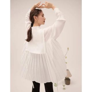 トゥデイフル(TODAYFUL)のPleats cape shirts(プリーツケープシャツ) RANDEBOO(シャツ/ブラウス(長袖/七分))