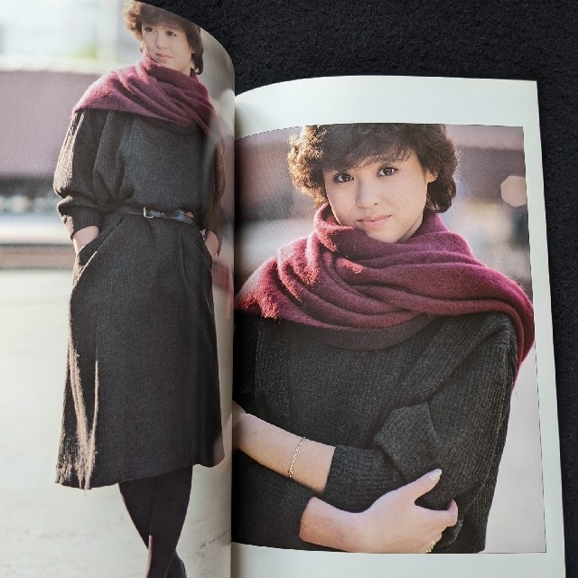松田聖子 写真集 楽譜ヒット曲集付 ライブ コンサート 写真 松田聖子 写真集 楽譜ヒット曲集付 ライブ コンサート 写真