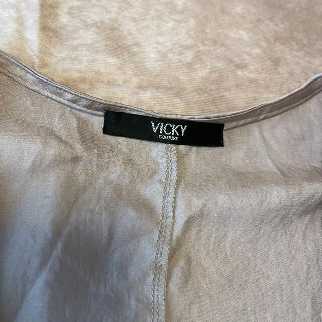 VICKY(ビッキー)のVICKY レディースのトップス(カットソー(半袖/袖なし))の商品写真