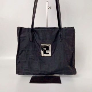 フェンディ ナイロンバッグの通販 46点 | FENDIを買うならラクマ