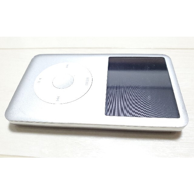 iPod(アイポッド)のiPod classic 160GB silver スマホ/家電/カメラのオーディオ機器(ポータブルプレーヤー)の商品写真