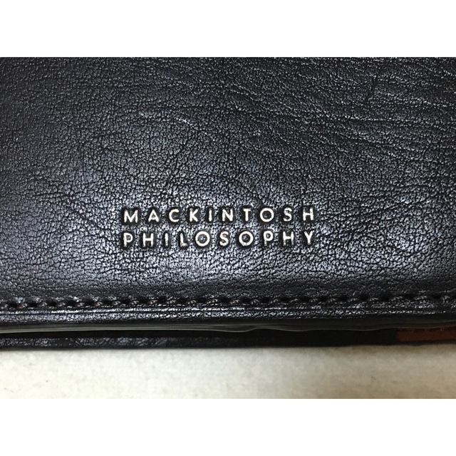 MACKINTOSH PHILOSOPHY(マッキントッシュフィロソフィー)の39新品マッキントッシュ フィロソフィー 二つ折り財布ニューオーバン￥14300 メンズのファッション小物(折り財布)の商品写真