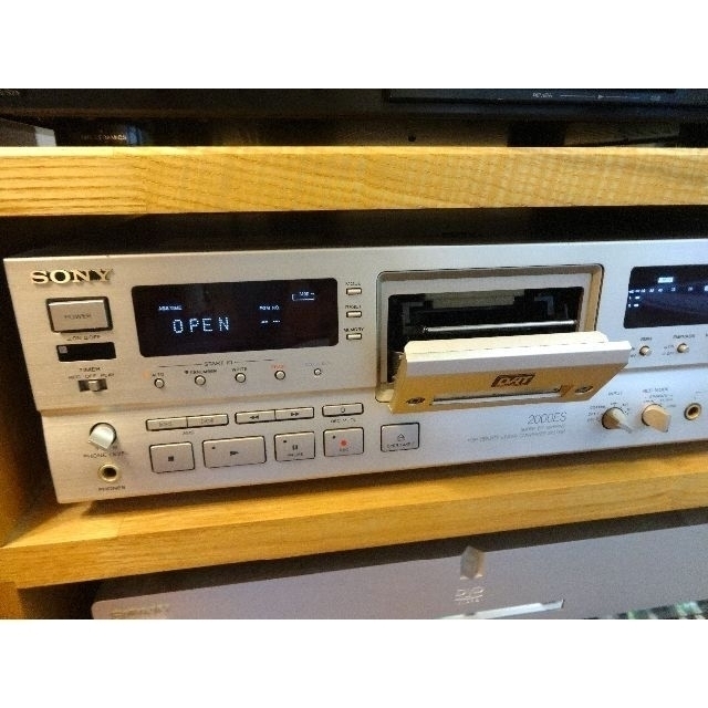 SONY　DTC-2000ES　（メンテナンス要）