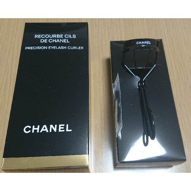 Chanel Recourbe Cils De Chanel Precision Eyelash Curler 