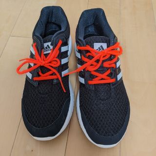 アディダス(adidas)の【中古】アディダスランニングシューズ　美品(シューズ)