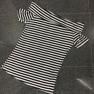 スキニーリップ(Skinny Lip)の【新品】スキニーリップ オフショルダー tシャツ(Tシャツ(半袖/袖なし))