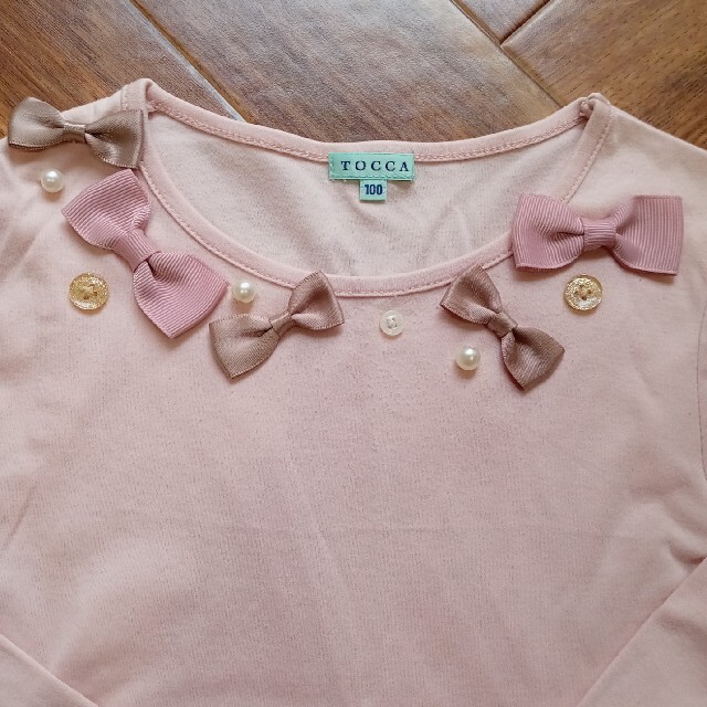 TOCCA(トッカ)のTOCCA　サーモンピンク　100 キッズ/ベビー/マタニティのキッズ服女の子用(90cm~)(Tシャツ/カットソー)の商品写真