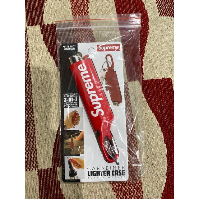 Supreme(シュプリーム)のSupreme Lighter Case Carabiner Red メンズのファッション小物(タバコグッズ)の商品写真