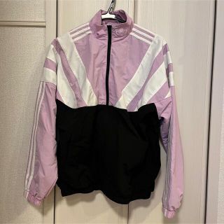 アディダス(adidas)のadidas ナイロンパーカー ピンク(ナイロンジャケット)