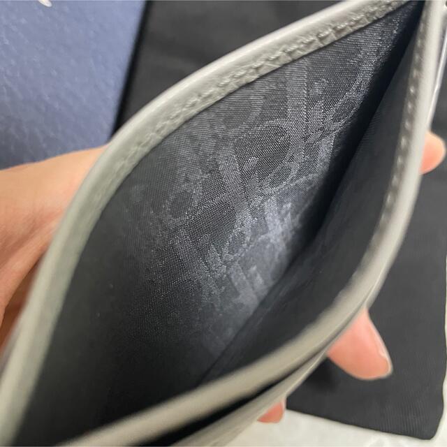 Dior(ディオール)のDior x Air Jordan Wings Card Case "Gray" メンズのファッション小物(名刺入れ/定期入れ)の商品写真