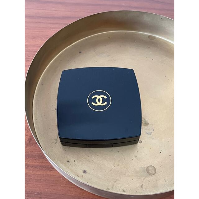 CHANEL(シャネル)のCHANEL シャネル ハイライト エクラマニェティクドゥシャネル メタルピーチ コスメ/美容のベースメイク/化粧品(フェイスカラー)の商品写真