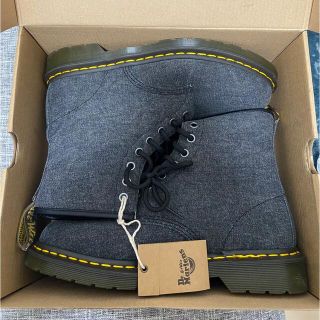 ドクターマーチン(Dr.Martens)の新品未使用　値下げドクターマーチン8ホール(ブーツ)