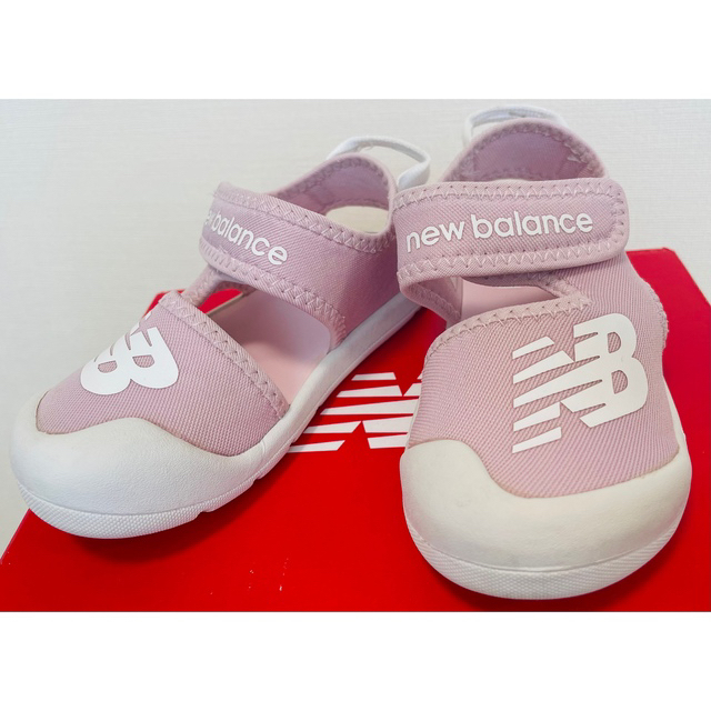 New Balance(ニューバランス)のニューバランスサンダル キッズ/ベビー/マタニティのキッズ靴/シューズ(15cm~)(サンダル)の商品写真