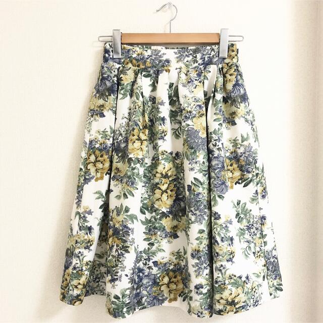 お値下げ!E hyphen ♩花柄 フレア スカート 美品 | フリマアプリ ラクマ