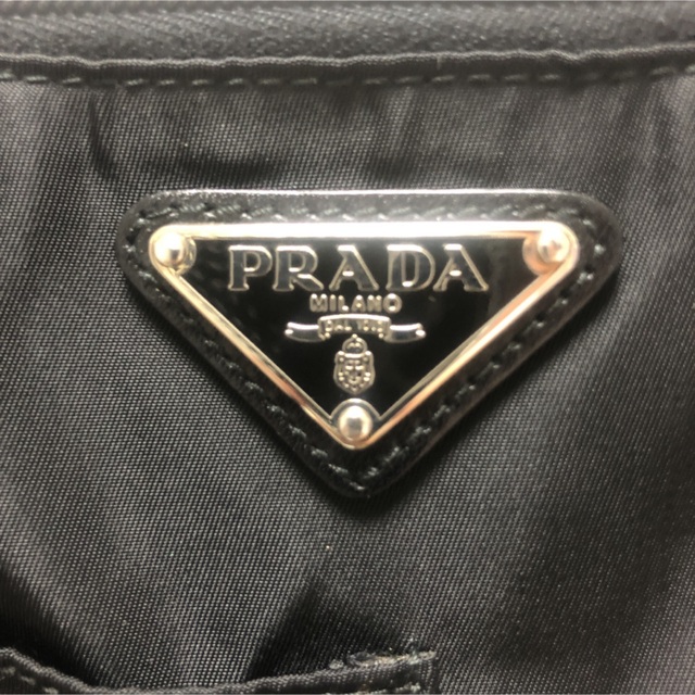 PRADA(プラダ)のピピピ様専用　送料無料 レディースのバッグ(ボディバッグ/ウエストポーチ)の商品写真