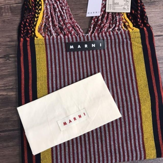 マルニ フラワーカフェ ハンモック バッグ ストライプ ダークチェリー