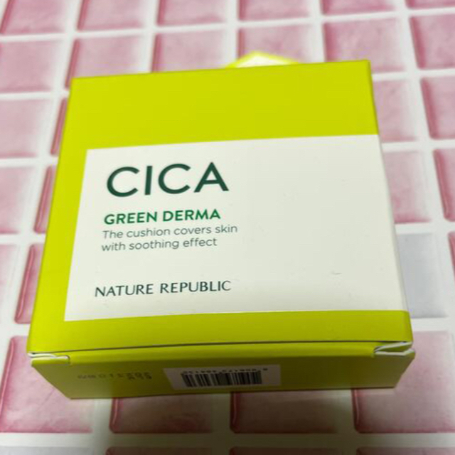 NATURE REPUBLIC(ネイチャーリパブリック)の【新品未使用】ネイチャーリパブリック CICA クッションファンデ コスメ/美容のベースメイク/化粧品(ファンデーション)の商品写真