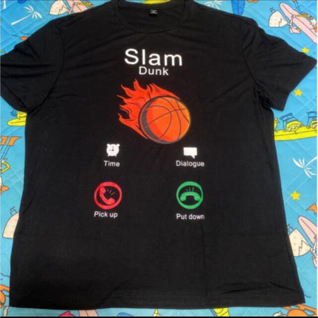 adidas(アディダス)の新品未使用　slam dunk バスケット柄　メンズXXLサイズ　Tシャツ メンズのトップス(Tシャツ/カットソー(半袖/袖なし))の商品写真