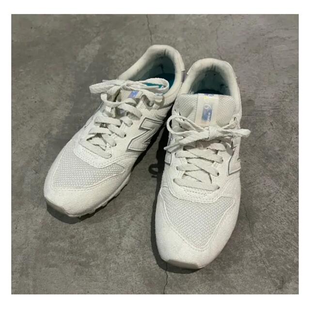 New Balance(ニューバランス)のNew Balance【ニューバランス】ホワイト 22.5cm WL996QE レディースの靴/シューズ(スニーカー)の商品写真