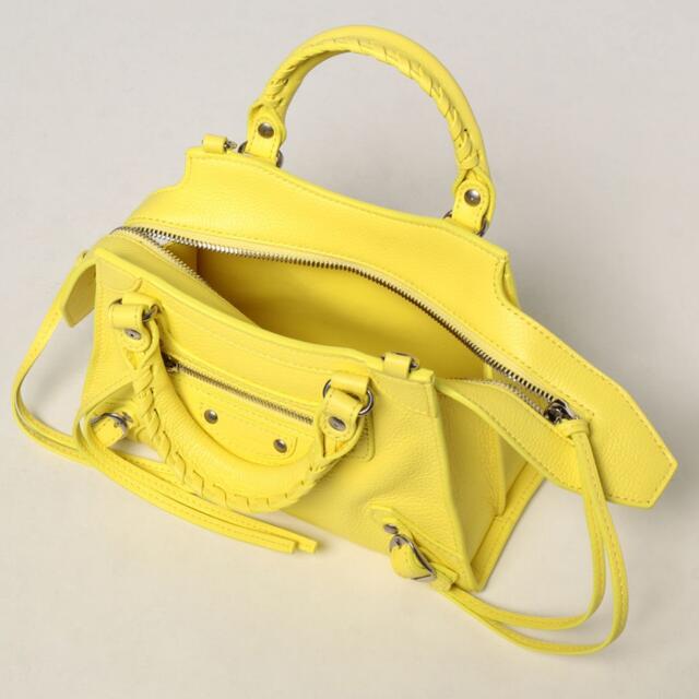 2/4まで最終値下げ   バレンシアガ　ショルダーバッグ　レモンイエローBALENCIAGA