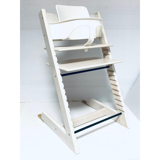 Stokke(ストッケ)の【良品・フルセット・ホワイトウォッシュ】（416）ストッケ トリップトラップ キッズ/ベビー/マタニティの寝具/家具(その他)の商品写真