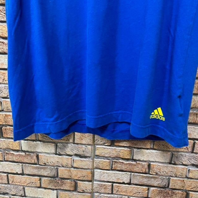 adidas(アディダス)のアディダス　adidas プリントTシャツ　半袖　ブルー　メンズ　古着　スポーツ メンズのトップス(Tシャツ/カットソー(半袖/袖なし))の商品写真