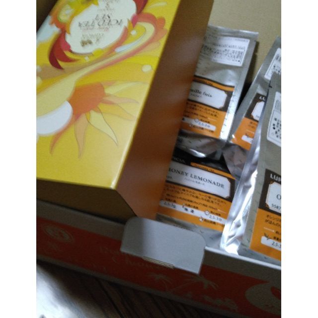 【ゆづ様専用】ルピシア竹3〈紅茶(フレーバード)リーフティー〉1万円相当+特典B 食品/飲料/酒の飲料(茶)の商品写真
