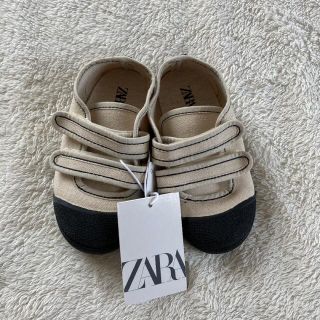 ザラキッズ(ZARA KIDS)のUniko様専用　新品　ザラキッズ  靴　スニーカー(スニーカー)