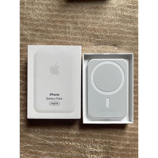 Apple(アップル)のApple magic mouse 2+Iphone Battery pack スマホ/家電/カメラのスマートフォン/携帯電話(バッテリー/充電器)の商品写真