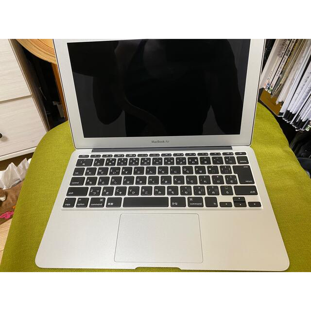 MacBook Air 11 インチ A1465 中古 最安値で 65.0%OFF zushihayama