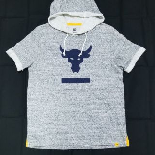 アンダーアーマー(UNDER ARMOUR)のUNDERARMOUR プロジェクトロック 半袖パーカー アンダーアーマー L(パーカー)