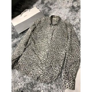 saintlaurent ベイビーキャット　シャツ　サンローラン　レオパード