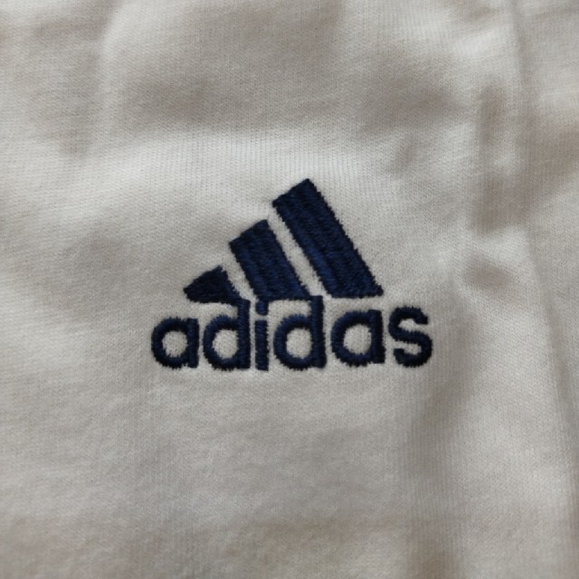 adidas(アディダス)のadidas ロゴ刺繍 白Tシャツ デッドストック XL 90s メンズのトップス(Tシャツ/カットソー(半袖/袖なし))の商品写真