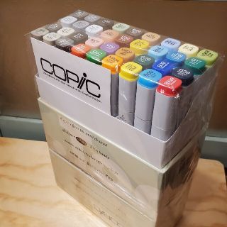 レア! 紙箱 コピック copic ペン 画材 ぬり絵 塗り絵 カラーペン(カラーペン/コピック)