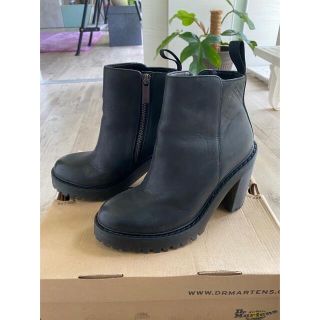 ドクターマーチン(Dr.Martens)の完売‼️(ブーティ)