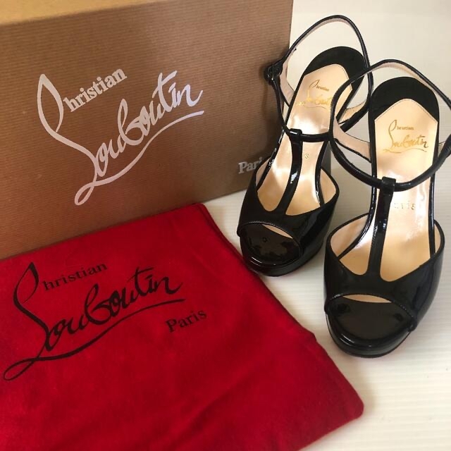 Christian Louboutin クリスチャンルブタン サンダル 金子綾-