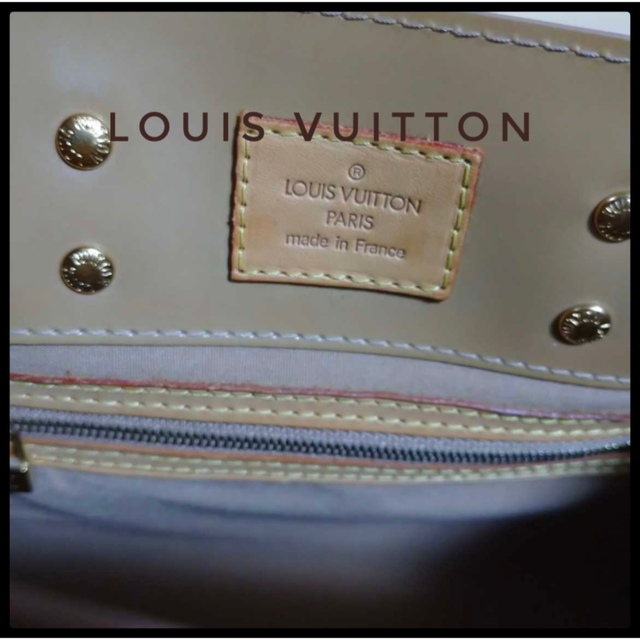 LOUIS VUITTON(ルイヴィトン)のLOUIS VUITTON♡ヴェルニーリードPM【極美品】 レディースのバッグ(ハンドバッグ)の商品写真