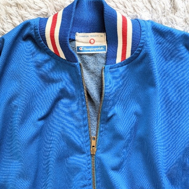 Champion(チャンピオン)の【vintage】★希少★CHAMPION　トラックジャケット　 国産品　XL メンズのトップス(ジャージ)の商品写真