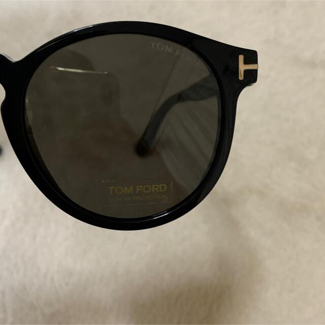 TOM FORD(トムフォード)のTOM FORD トムフォード　サングラス　新品未使用 メンズのファッション小物(サングラス/メガネ)の商品写真