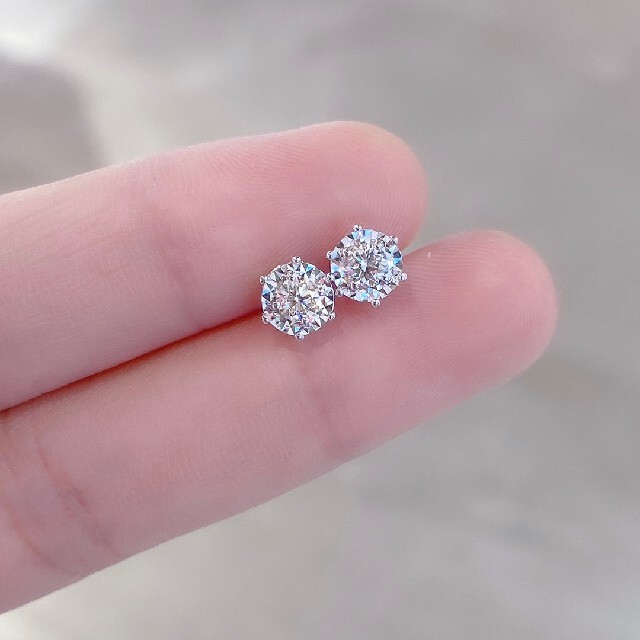 天然ダイヤモンドピアス0.364ct　k18