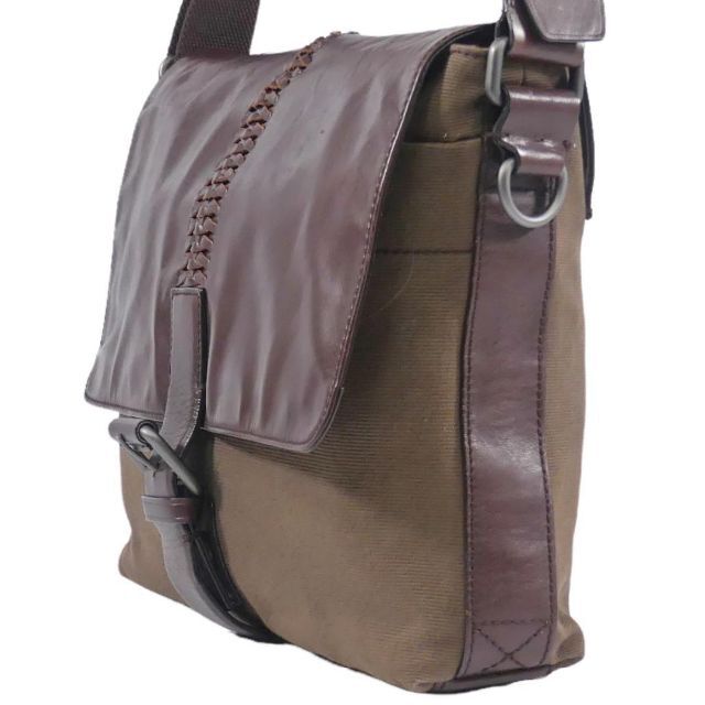 新作爆買い】 HUGO BOSS - ショルダーバッグ 斜め掛け メンズ