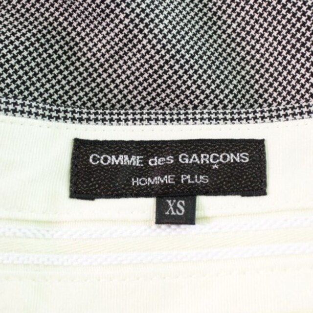 COMME des GARCONS HOMME PLUS(コムデギャルソンオムプリュス)のCOMME des GARCONS HOMME PLUS クロップドパンツ メンズのパンツ(その他)の商品写真