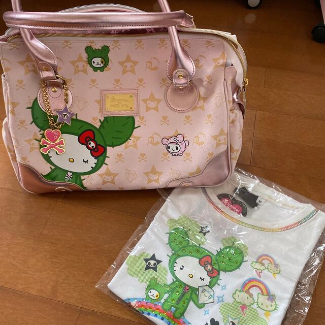 ハローキティ(ハローキティ)のハローキティ×   tokidoki  バッグ＋Tシャツ エンタメ/ホビーのおもちゃ/ぬいぐるみ(キャラクターグッズ)の商品写真