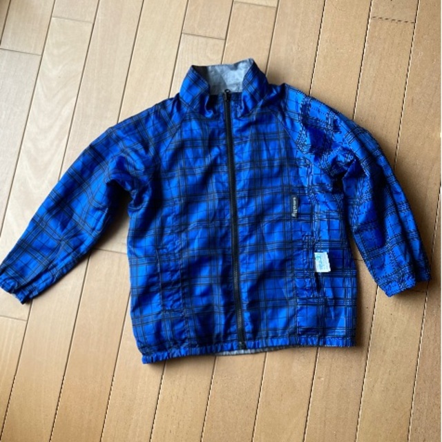 Smally ウインドブレーカー　100 キッズ/ベビー/マタニティのキッズ服男の子用(90cm~)(ジャケット/上着)の商品写真