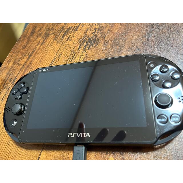 psvita 2000 本体のみ　【美品】携帯用ゲーム機本体