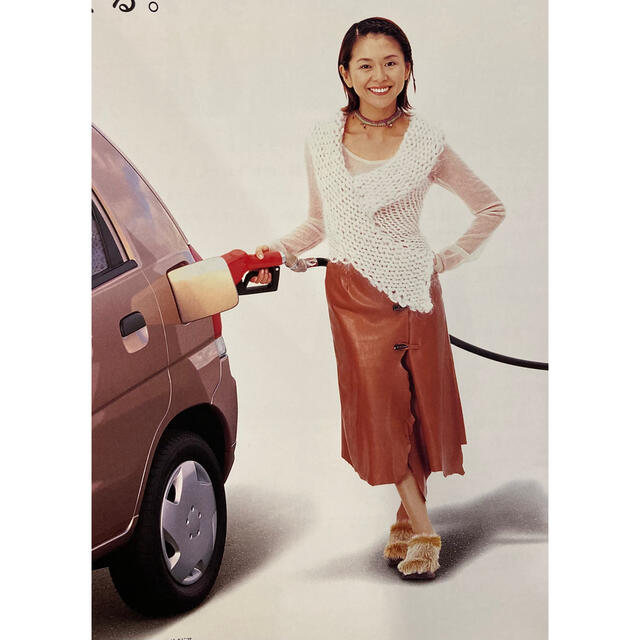 スズキ(スズキ)の【A3】アルト　小泉今日子　カタログ　発行2000年5月（セット割引対象） 自動車/バイクの自動車(カタログ/マニュアル)の商品写真