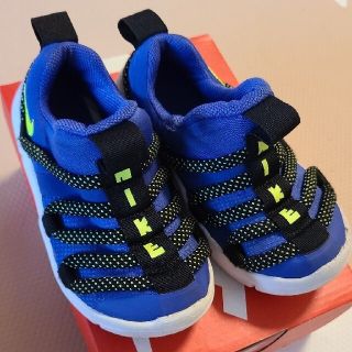 ナイキ(NIKE)のNIKEノーヴィス【15cm】中古(スニーカー)