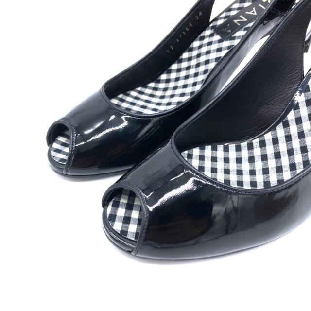 DIANA(ダイアナ)の【新品未使用✨】ダイアナ 24.0cm エナメル　ハイヒール　オープントュ　黒 レディースの靴/シューズ(ハイヒール/パンプス)の商品写真