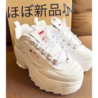 フィラ(FILA)の【‼️ほぼ新品！】FILA スニーカー(スニーカー)