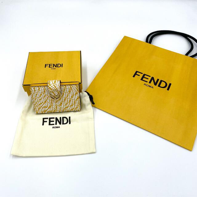 FENDI - 【2021-22年モデル☆人気】 F is FENDI カードケース 完売モデルの通販 by HAPPY TIMEZ